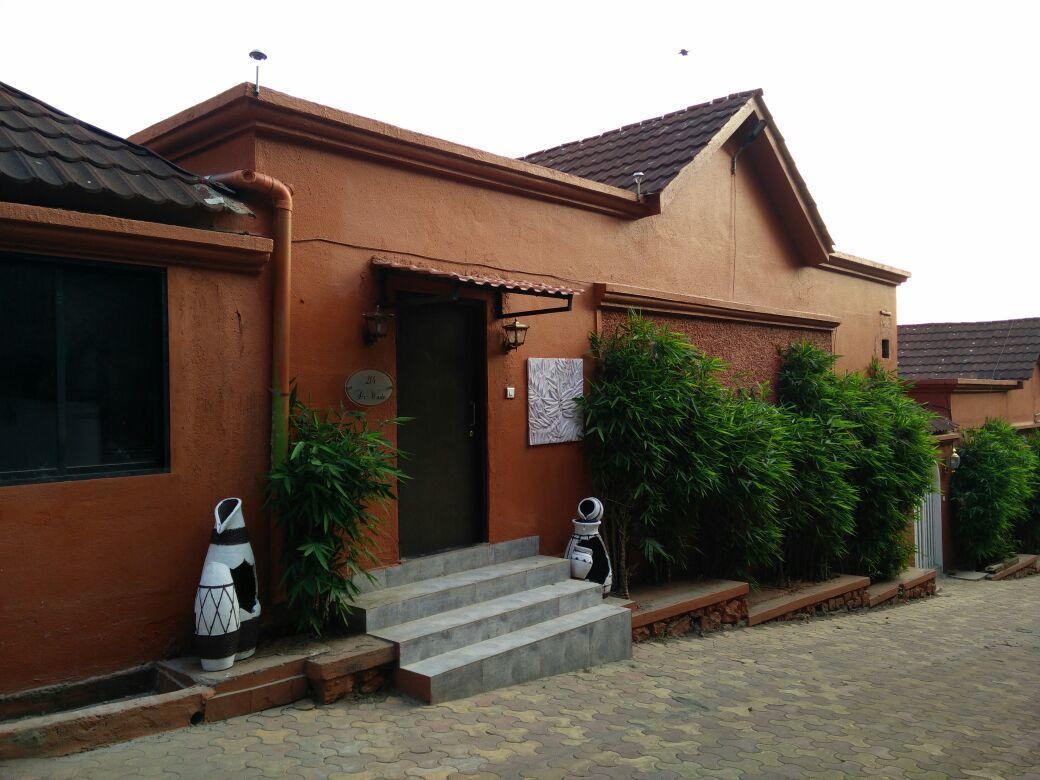 Villa No: 214, Dr.Wade'S Villa. - Mumbai, Mumbai